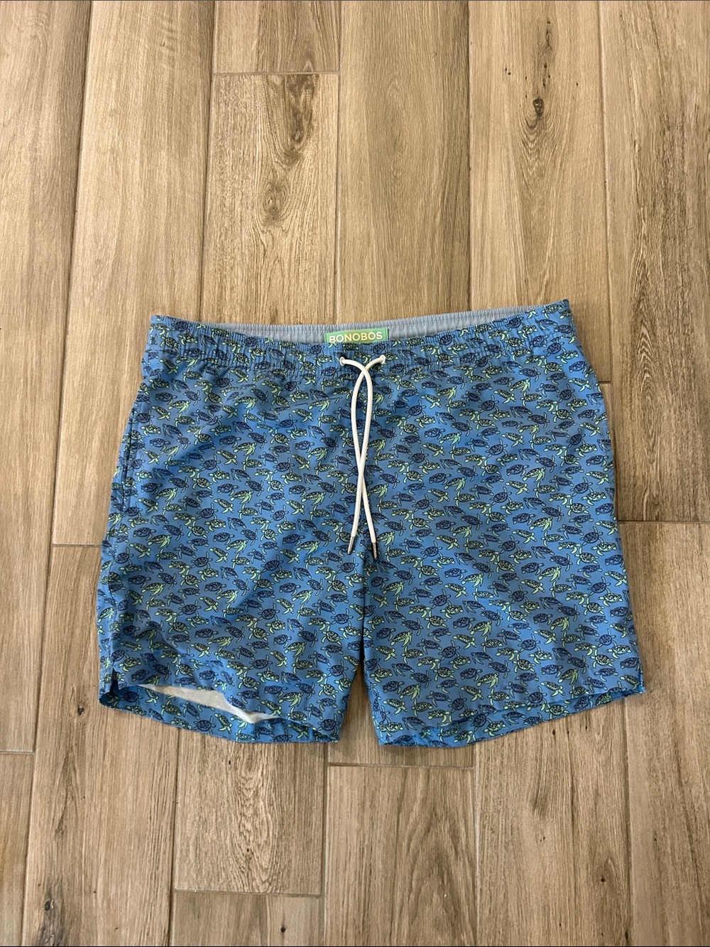 Bonobos Men’s Blue Fish Pattern Swim Trunks